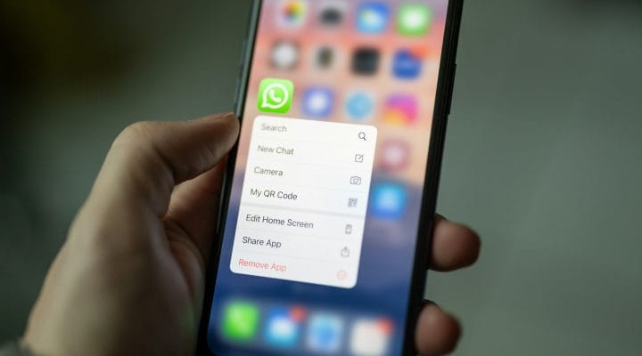 Cómo utilizar whatsapp business para mejorar la comunicación con clientes latinoamericanos