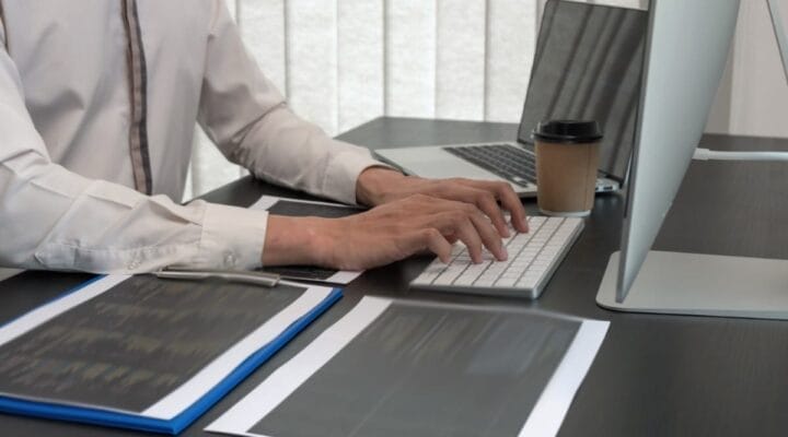 Cómo crear filtros inteligentes de productos usando ia en magento